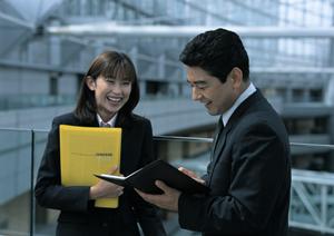 安いスーツが欲しいならネットで買おう